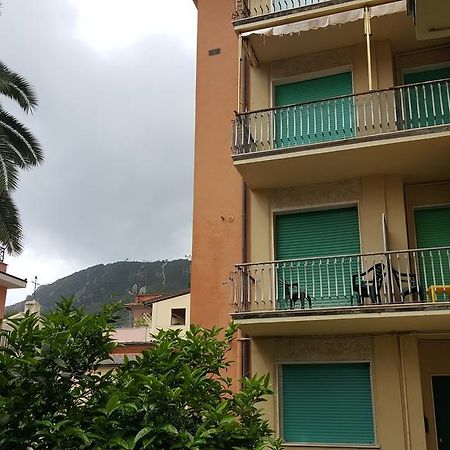 Raggi Di Sole Hotel Monterosso al Mare Exterior photo